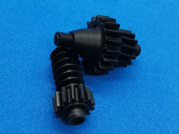 Gear and worm