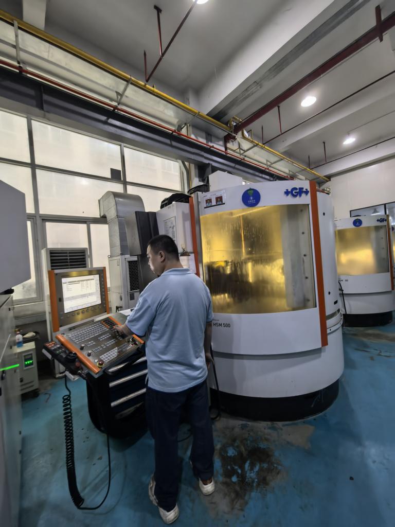 K1024_CNC-5.JPG